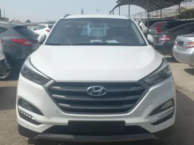 Hyundai Tucson 1, avtobaza.tj