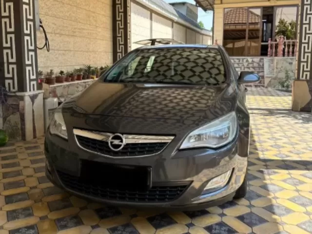 Opel Astra J 1, avtobaza.tj