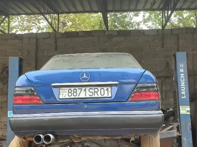 Mercedes-Benz W124, 1993 1, avtobaza.tj