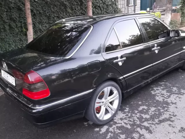 Mercedes-Benz C class 1, avtobaza.tj