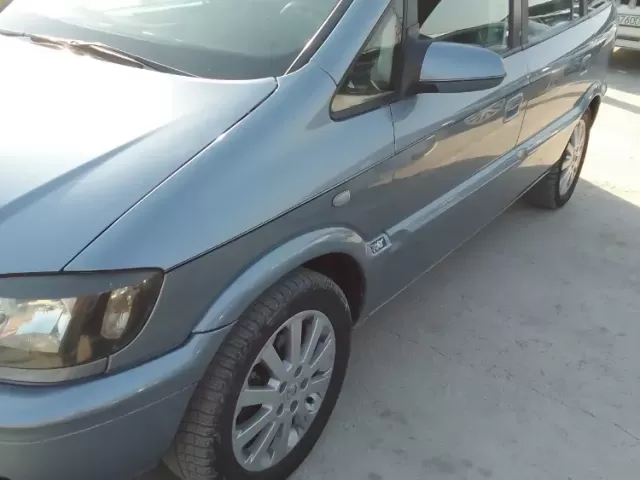 Opel Zafira 1, avtobaza.tj