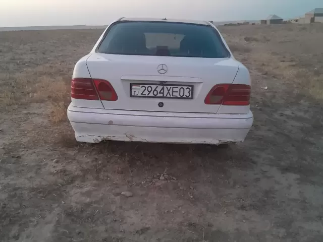Mercedes-Benz E class, 1997 1, avtobaza.tj