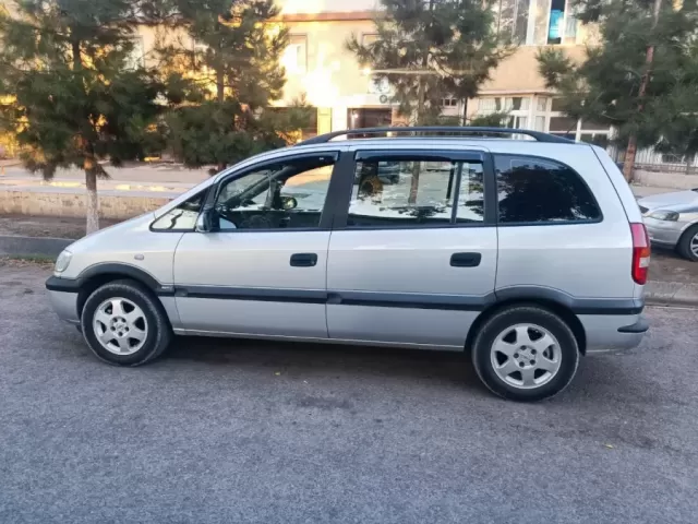 Opel Zafira 1, avtobaza.tj