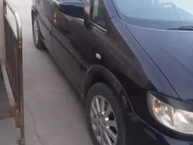 Opel Zafira 1, avtobaza.tj