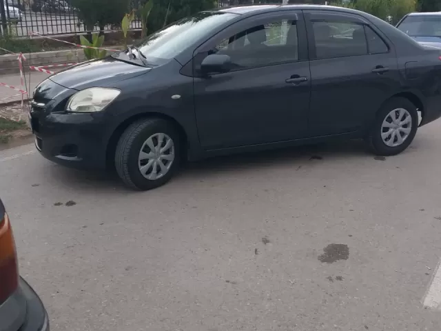 Toyota Belta 1, avtobaza.tj