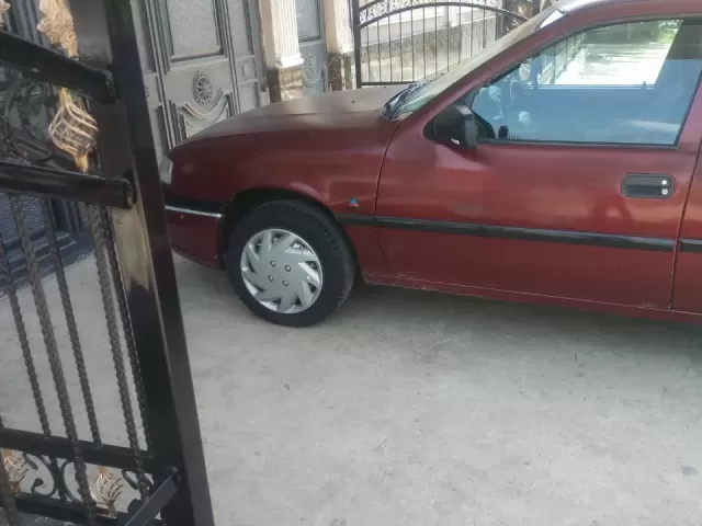 Opel Vectra A, 1993 1, avtobaza.tj