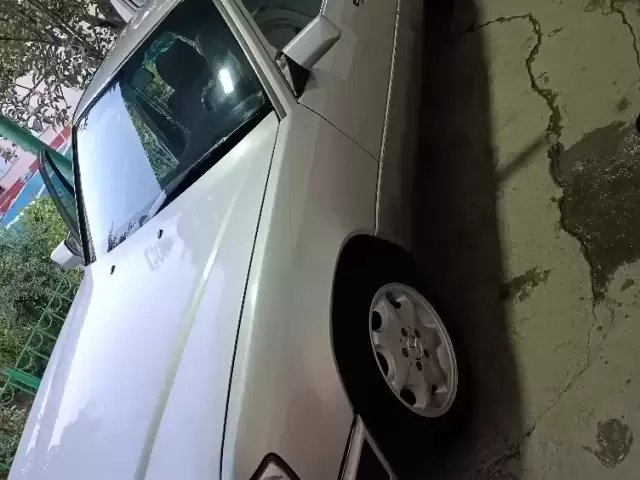 Mercedes-Benz W124, 1992 1, avtobaza.tj