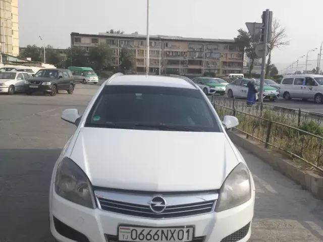 Opel Astra H, 2010 1, avtobaza.tj