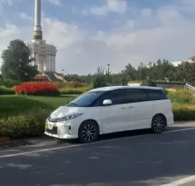 Toyota Estima, 2014 в Душанбе