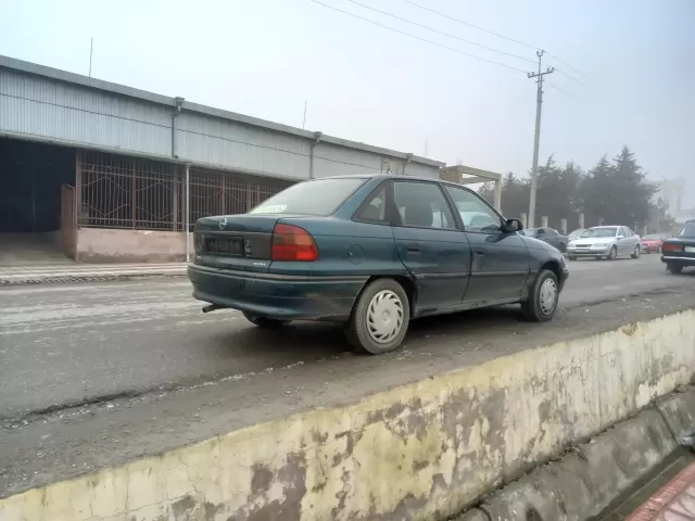 Opel Astra F 1, avtobaza.tj