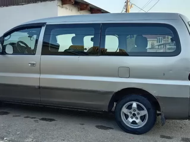 Hyundai Starex 1, avtobaza.tj