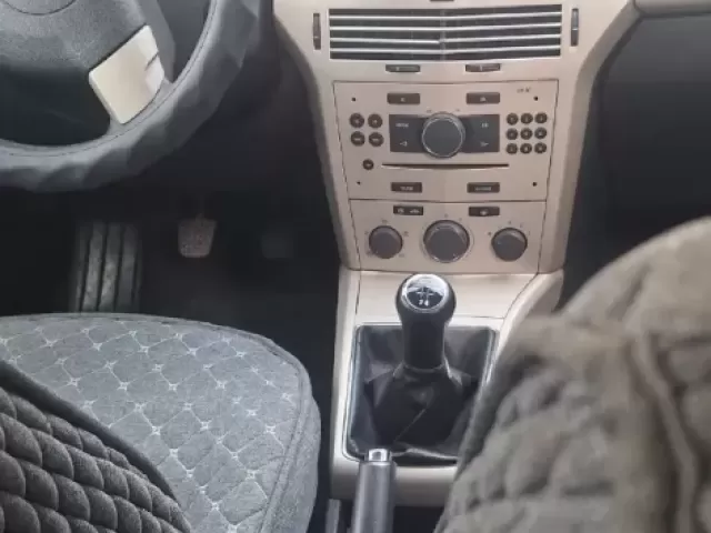 Opel Astra H, 2008 1, avtobaza.tj