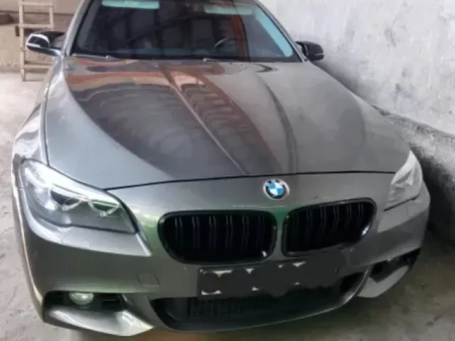 BMW 5 Series 520, 2013 1, avtobaza.tj