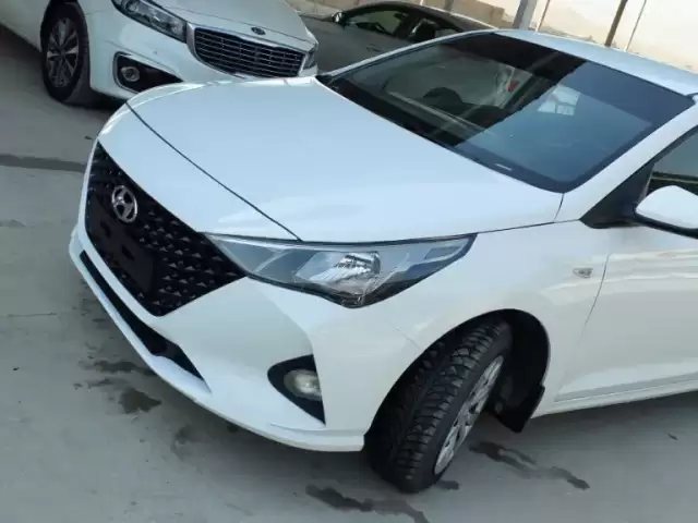 Hyundai Solaris, 2020 1, avtobaza.tj