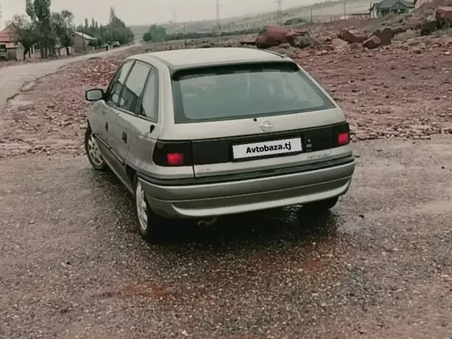 Opel Astra F 1, avtobaza.tj