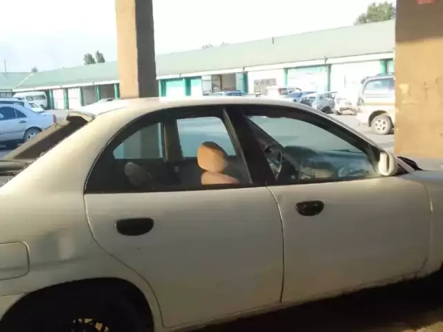Daewoo Nubira, 1997 1, avtobaza.tj