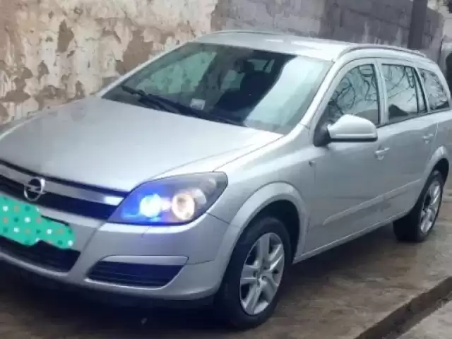 Opel Astra H 1, avtobaza.tj Opel Astra H 1, avtobaza.tj