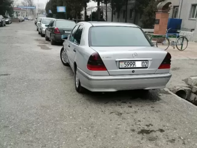 Mercedes-Benz C class 1, avtobaza.tj