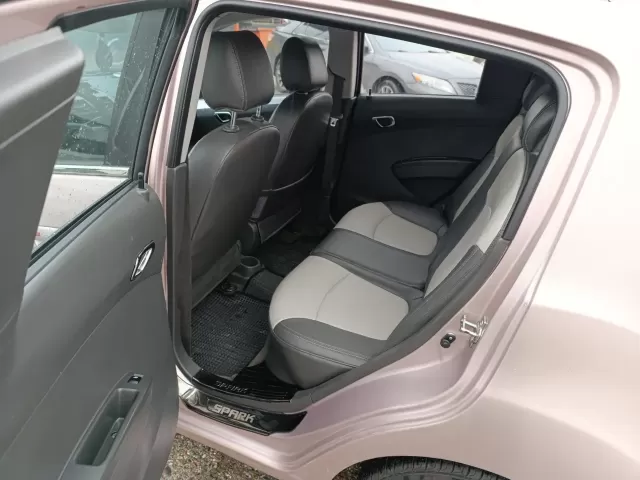 Chevrolet Spark, 2010 1, avtobaza.tj