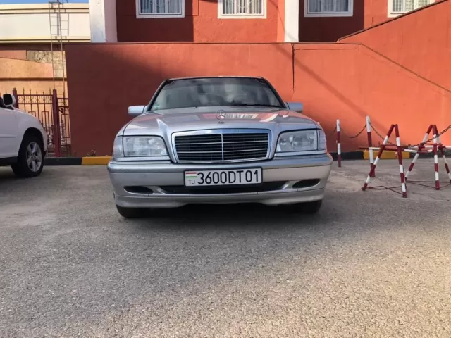 Mercedes-Benz C class, 2000 1, avtobaza.tj