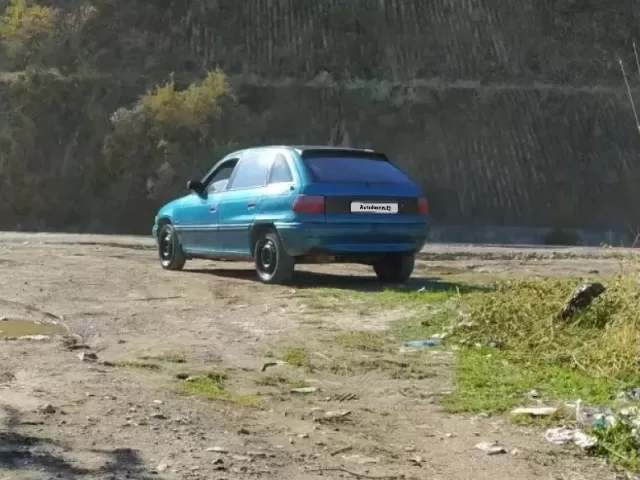 Opel Astra F 1, avtobaza.tj