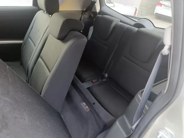 Toyota Verso, 2006 1, avtobaza.tj