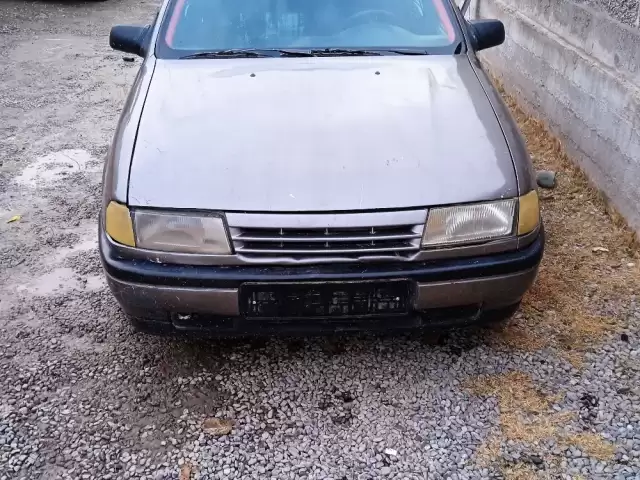 Opel Vectra A, 1993 1, avtobaza.tj