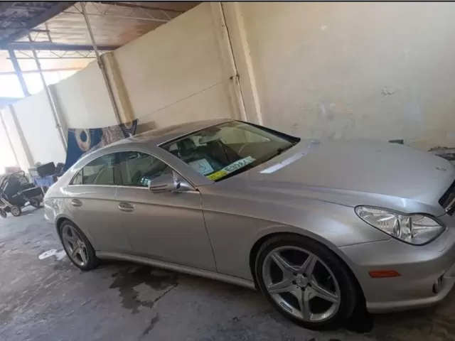 Mercedes-Benz CLS class 1, avtobaza.tj