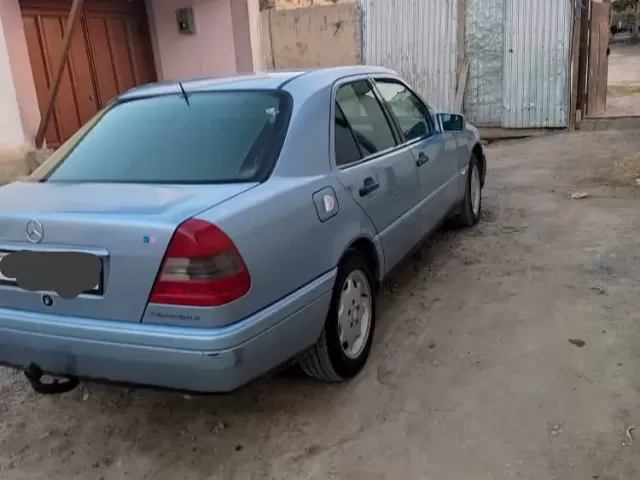 Mercedes-Benz E class 1, avtobaza.tj