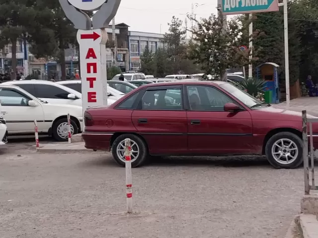 Opel Astra F 1, avtobaza.tj