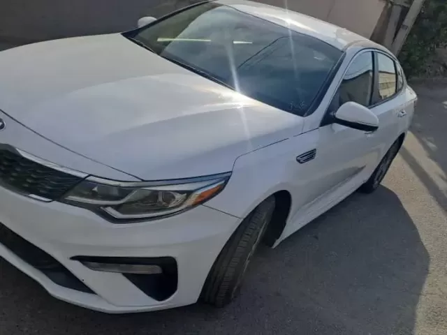 Kia Optima 1, avtobaza.tj