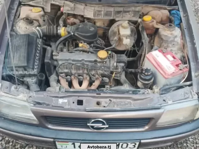 Opel Astra F 1, avtobaza.tj