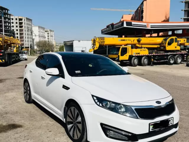 Kia K5, 2012 1, avtobaza.tj