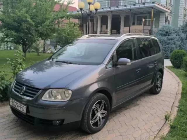 Volkswagen Touran, 2006 1, avtobaza.tj