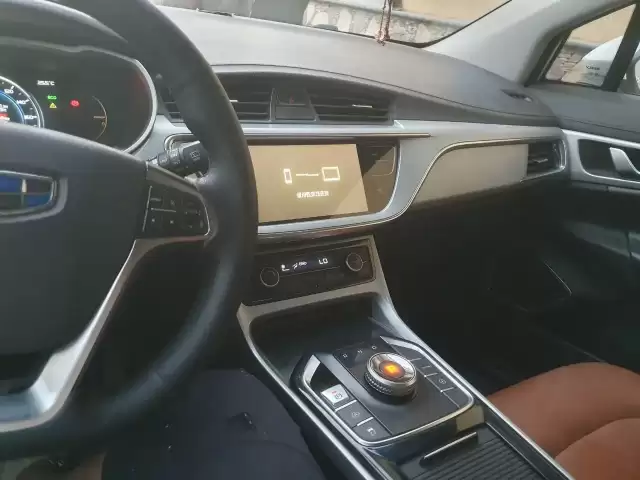 Geely Emgrand GSe, 2019 1, avtobaza.tj