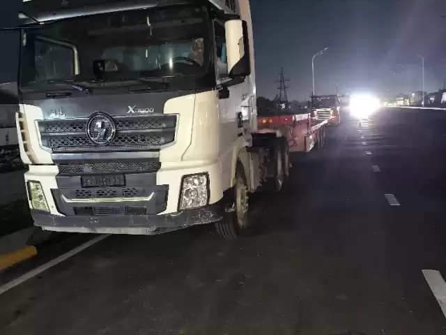 Тягач Shacman, 2021 1, avtobaza.tj