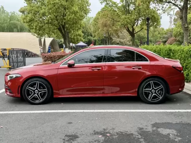 Mercedes-Benz A class, 2019 1, avtobaza.tj