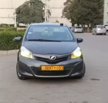 Toyota Vitz, 2011 в Нурек 