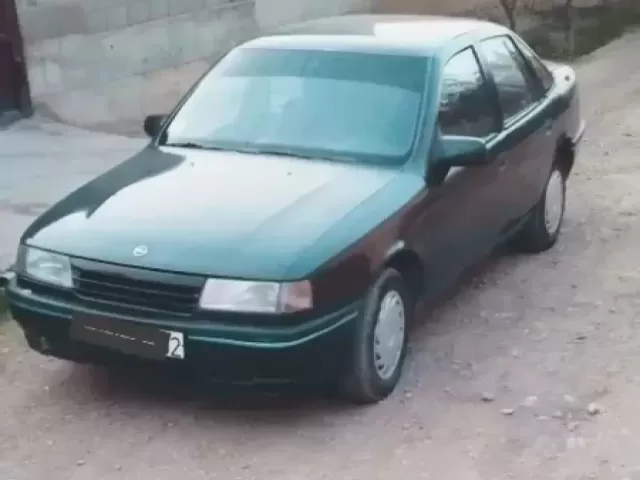 Opel Vectra A 1, avtobaza.tj