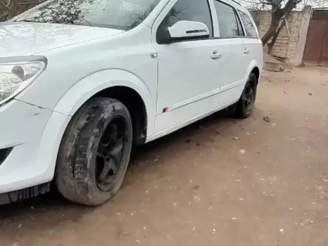 Opel Astra H, 2008 1, avtobaza.tj