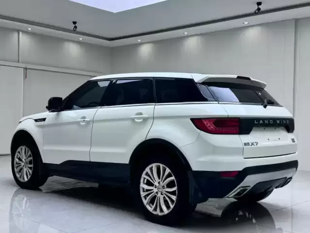 Landwind X7, 2015 1, avtobaza.tj