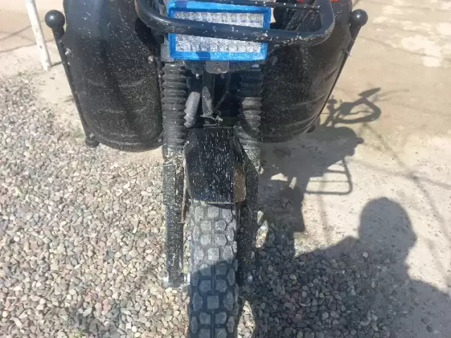 Suzuki мотоцикл, 2024 1, avtobaza.tj