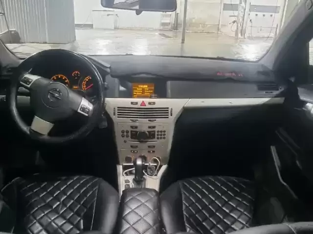 Opel Astra H, 2008 1, avtobaza.tj