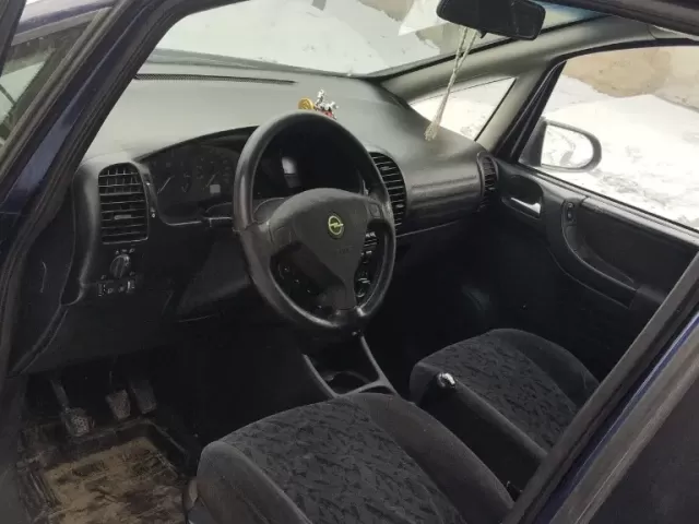 Opel Zafira, 2000 1, avtobaza.tj