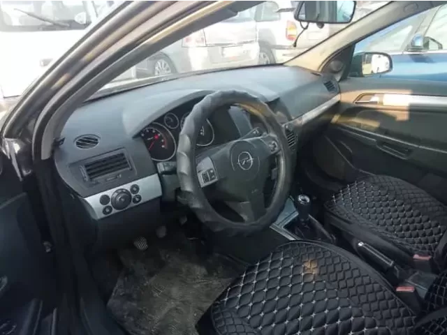 Opel Astra H, 2004 1, avtobaza.tj