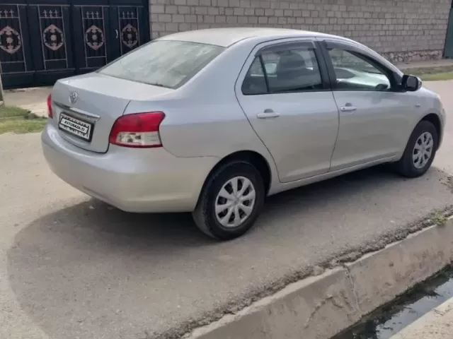 Toyota Belta 1, avtobaza.tj