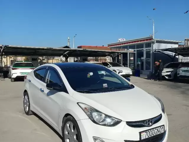 Hyundai Avante, 2011 1, avtobaza.tj
