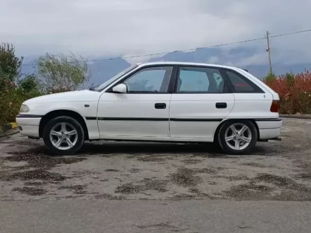 Opel Astra F 1, avtobaza.tj