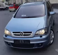 Opel Zafira, 2004 в Худжанд