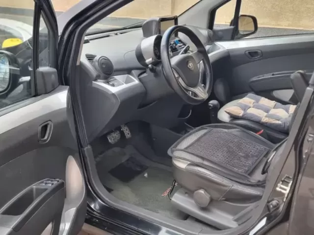 Chevrolet Spark, 2010 1, avtobaza.tj